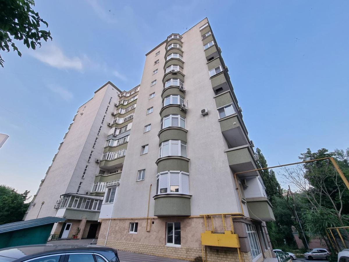 Extra Grand Apartments Two Bedrooms Ultracentral Chisinau Exterior photo