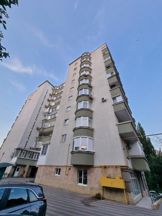 Extra Grand Apartments Two Bedrooms Ultracentral Chisinau Exterior photo